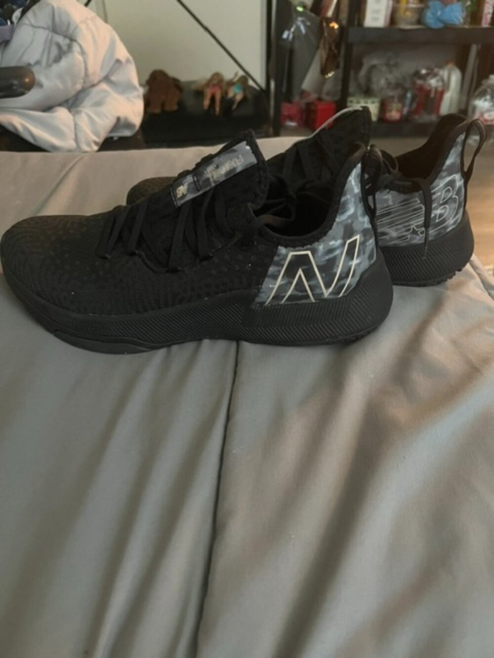 New Balance Women's Sneakers Size 9